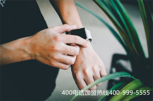 (400代理商哪家比較強(qiáng))(在運(yùn)營(yíng)商和代理商處挑選400電話號(hào)碼的區(qū)別)